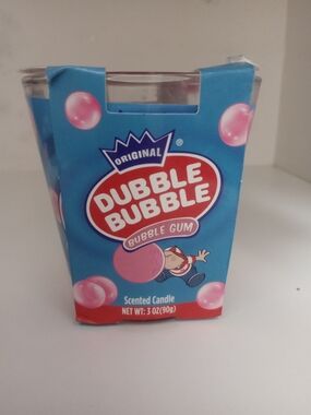 Scented Candle - Blue & Pink Bubble Gum